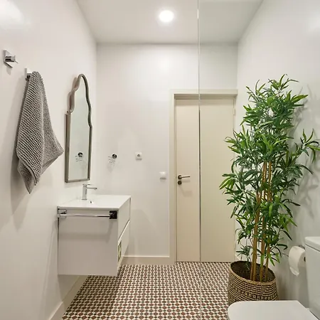 Inglesinhos - Castelo リスボン