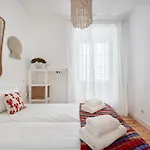 Inglesinhos - Castelo Daire Lisboa
