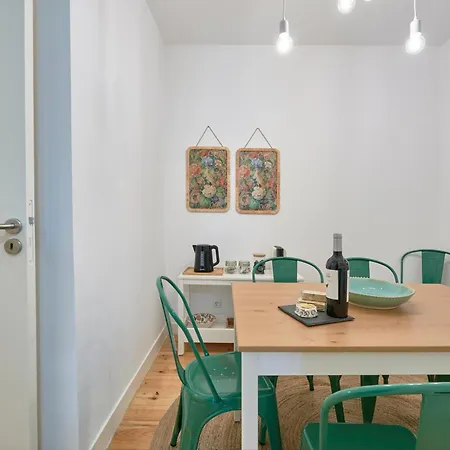 Inglesinhos - Castelo * Лиссабон